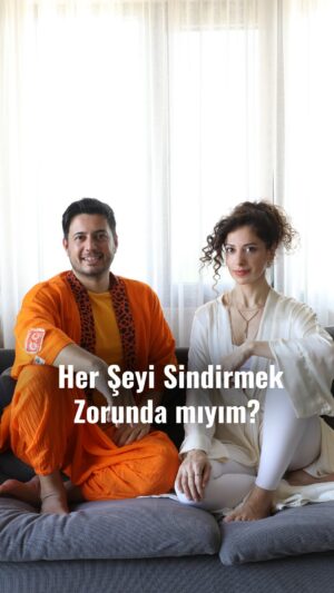 Ceyda Saltadal Instagram - “Arkası Yarın”kuşağımızın ikinci bölümünde master @cetincetintas ‘a “Her şeyi sindirmek zorunda mıyız?” diye sordum. Cevabı videoda, keyifli seyirler!🤍