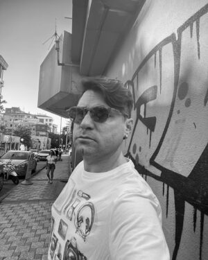 Ceyhun Fersoy Instagram - 🪰 kayddııııı 🕶️ 🌟