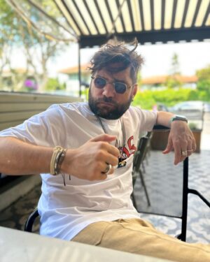 Ceyhun Fersoy Instagram - Biraz dağınık biraz flu