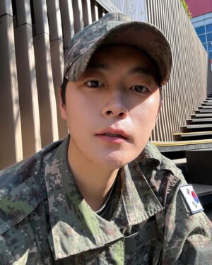 Cha Seo-won Instagram - 🫡