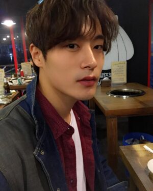 Cha Seo-won Instagram - 해보자