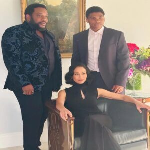 Chad L. Coleman Instagram - @dayavaidya @spencemooreii May 23rd the #mannheim #family returns in a new episode!!! Tune in on @thecw 8pm/7pmCentral  to see what happens!!!@woleparks @taylerbbuck #onamotapeia