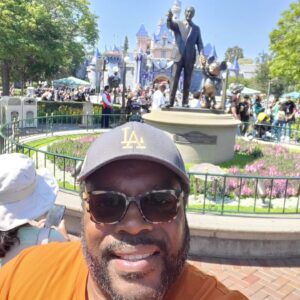 Chad L. Coleman Instagram - @unistudios #AtUniversal Thank you for the amazing tix! 3 Parks in 3 days!! @disneyland  @californiaadventurepark