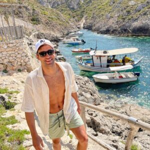 Chad Le Clos Instagram - Final World Cup stop kicks off tomorrow in Budapest, thanks Greece for a great time, thanks to all the fans who came out 🙏❤️