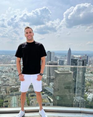Chad Le Clos Instagram - Enjoying the summer here in Frankfurt