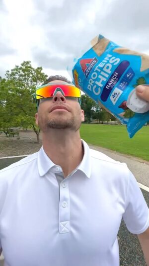 Chadd Smith Instagram - Protein Power Up acquired 👾💥 Ranch me brobot! 🤘🏼🤖 #AtkinsApproved #ad