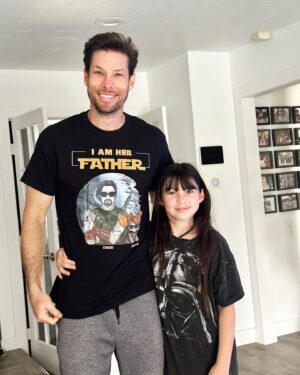 Chadd Smith Instagram - Father’s Day weekend wrap up 🤖🤌🏼 bike rides✅ beat borderlands 3 with mini me✅ bbq with the Big Man✅ tossin around the pigskin✅ dad jokes delivered from daughter 🦾🤡
