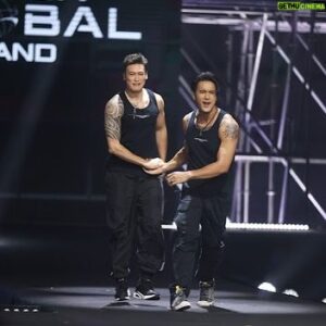 Chaiwat Thongsaeng Instagram - ไอเรามันก็หัวหน้าเผ่าซ่ะด้วย…. เป็นตัวเปิดล่ะ งานนี้..!!!

#MisterGlobalThailand2024
#GentlemenWithEssence #MRGT04
#แก่นของสุภาพบุรุษ #MisterGlobalThailand
#TPNG #TPNGLOBAL