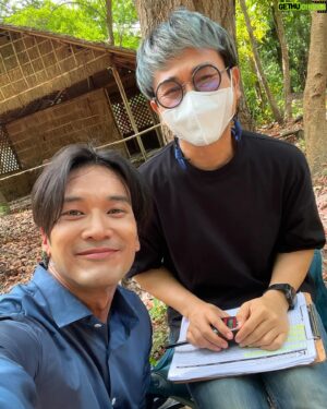 Chaiwat Thongsaeng Instagram - กลับมาทำงานแระ คิวถ่าย จ-พ 😉🥰