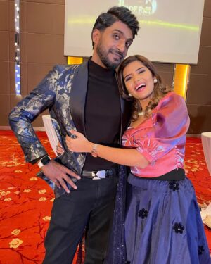 Chandhine Kaur Instagram - -MATHIYUGI-
Meet Kasturi! A long overdue project! I have always kept all these photos and finally i am getting to post. A project which made me find good co-artists that became my Good friends like Family until now!
Such great memories and fun moments!! 

Watch Mathiyugi on RTM TV2 @tv2_rtm From Today onwards! Every Monday and Tuesday at 3pm!

#chandshine #holla_buddies #rtmmalaysia