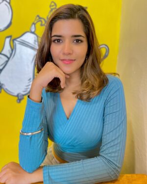 Chandhine Kaur Instagram - Random Photos: Part 1😂

I always wanted to post these photos but I don’t know what stopped me!! Hahah but here you go! Random photos of mine!!