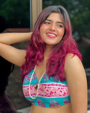 Chandhine Kaur Instagram - Flaunting my confidence because I’m not afraid to SHINE ✨

Throwback to my Langkawi trip💗

#chandshine #holla_buddies #langkawi #slayalways #positivevibes #loveyourself