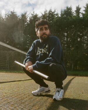 Chaneil Kular Instagram - Apparently this isn’t a tennis racket.
•
•
•
•
•
#120 #mamiyarz67 #mediumformat #portra400