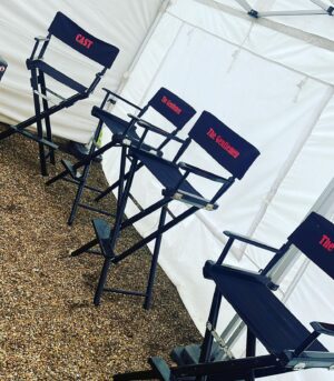 Chanel Cresswell Instagram - It’s always quite nerving going onto new projects , but this was an absolute corker of a cast 🩵 From the first night 😂🤞🏼✌🏼

I’ll never forget the call. I was so excited - a bucket list moment for me 🎭🎬

I don’t have loads of pics (I like to live in the moment a little more) but The crew also made days feel so much brighter ! What a talented collective 🥇🎬

@joelyrichardsonsinsta @kayascods #Theo #Dan @thevinniejones @ian.kenneth.george @vellismakeupandhair @niamhmorrisonmakeup @florencemaymakeup @louloubontemps 
… the list could go on …. 
#thegentlemen 
#GuyRitchie