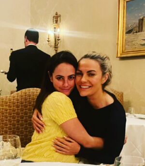 Chanel Cresswell Instagram - It’s always quite nerving going onto new projects , but this was an absolute corker of a cast 🩵 From the first night 😂🤞🏼✌🏼

I’ll never forget the call. I was so excited - a bucket list moment for me 🎭🎬

I don’t have loads of pics (I like to live in the moment a little more) but The crew also made days feel so much brighter ! What a talented collective 🥇🎬

@joelyrichardsonsinsta @kayascods #Theo #Dan @thevinniejones @ian.kenneth.george @vellismakeupandhair @niamhmorrisonmakeup @florencemaymakeup @louloubontemps 
… the list could go on …. 
#thegentlemen 
#GuyRitchie