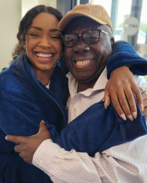 Chantel Riley Instagram - This is a definite career highlight for me!

What an absolute honor to have been able to work with you @theofficialoliversamuels! Never in a million years would I have thought while watching videos of you and your hilarious skits and plays that I would get the chance to work with you. Thank you for your incredible kindness and your natural ability to light up any room you walk in. 

I cannot wait for the world to see your light shine in our film @sugardumplinthefilm. THANK YOU THANK YOU THANK YOU.