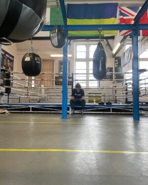 Chantelle Cameron Instagram - Another week training in the bank. 🥊 
Excited for my comeback fight with @steelcitygym and my @queensberrypromotions debut 

Tickets are still available if you message @petercameron12 or text 07535 508989 
July 20th Resorts World Arena Birmimgham