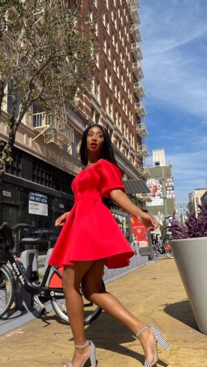 Charketa Glover Instagram - We’re coming in HOTT!!! 🔥🔥 S/S 2023 is just heating up!