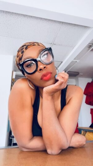 Charketa Glover Instagram - Never complain…never explain ❤️
#Consistentlygrateful 👉🏽Butbabbbbyyyyyyyyyyyyy 😩
