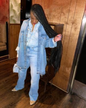 Charketa Glover Instagram - In the meantime 💙