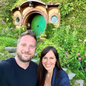 Charlene Amoia Instagram - We’re going on an adventure!  #hobbiton #theshire #middleearth #lordoftherings #newzealand