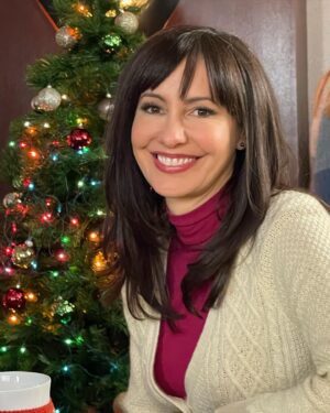 Charlene Amoia Instagram - Nothing quite like filming with friends in my hometown! 
#buffalolove #christmasmovies #goodpeople