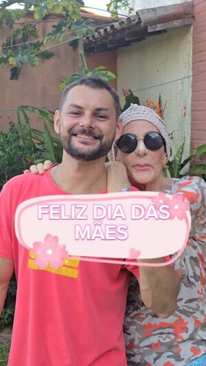 Charles Emmanuel Instagram - Feliz dia das Mães! ❤️
.
.
#diadasmaes #dubladora #dublador