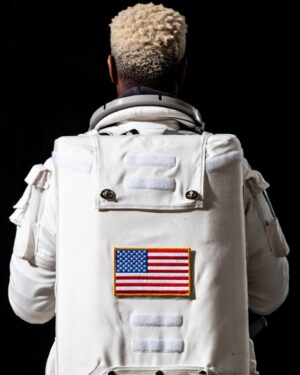 Charles Michael Davis Instagram - 👨🏾‍🚀 🇺🇸 🌎

@nasa 

@leica_camera @leicacamerausa