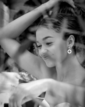 Charles Michael Davis Instagram - BTS with @madisonbaileybabe for @glamouruk - The Beauty Of Pride Issue

📸 CMD and @leica_camera @leicacamerausa 
💄 @chousner