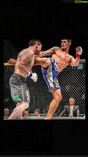 Charles Rosa Instagram - Guillotine choke Submission win 🥇 Finishing sequence of my Main Event fight @foxwoods last week in case you missed it. I picked up my 9th submission win as a professional fighter. Donated my win money to @danafarber Cancer foundation. Check out the full fight @cesmma #bostonStrong #MMA #TeamRosa