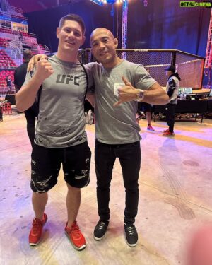 Charles Rosa Instagram - BRAZIL🇧🇷 So proud of my guy @danielsoncoramma winning his @ufc fight!! Awesome to be part of your journey brother, keep up the hardwork . Jiujitsu, Jesus, Picanha, Acai and the beach 🏝️ Thankyou RIO was epic trip!! #Brazil #Rio #Fighter