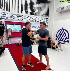 Charles Rosa Instagram - Awesome Seminar w/ @natediaz209 @jakeshields🫡 “I’m not surprised mo-fkers” @americancombatgym 🇺🇸
#mma #fighting #jiujitsu #ufc