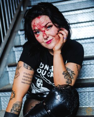 Charli Evans Instagram - 𝖎 𝖙𝖗𝖞 𝖙𝖔 𝖑𝖎𝖛𝖊 𝖎𝖓 𝖇𝖑𝖆𝖈𝖐 𝖆𝖓𝖉 𝖜𝖍𝖎𝖙𝖊 𝖇𝖚𝖙 𝖎’𝖒 𝖘𝖔 𝖇𝖑𝖚𝖊