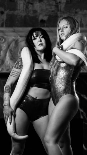 Charli Evans Instagram - 𝖗𝖎𝖕 𝖞𝖔𝖚𝖗 𝖍𝖆𝖓𝖉 𝖎𝖓𝖙𝖔 𝖒𝖞 𝖈𝖍𝖊𝖘𝖙
𝖕𝖚𝖑𝖑 𝖔𝖚𝖙 𝖒𝖞 𝖇𝖊𝖆𝖙𝖎𝖓𝖌 𝖍𝖊𝖆𝖗𝖙 𝖋𝖔𝖗 𝖙𝖍𝖊 𝖜𝖔𝖗𝖑𝖉 𝖙𝖔 𝖘𝖊𝖊
𝖙𝖍𝖊𝖓 𝖘𝖊𝖓𝖉 𝖒𝖊 𝖉𝖔𝖜𝖓 𝖙𝖔 𝖍𝖊𝖑𝖑

𝐌𝐄𝐃𝐔𝐒𝐀 𝐂𝐎𝐌𝐏𝐋𝐄𝐗 𝐱 𝐌𝐔𝐒𝐒𝐄𝐋𝐖𝐇𝐈𝐓𝐄 𝐏𝐇𝐎𝐓𝐎𝐆𝐑𝐀𝐏𝐇𝐘

@mmckenziewwe @musselwhitephoto