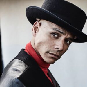 Charlie Barnett Instagram - My friend, an incredible Jailyard alum actor, a brilliant soul, destined to be #roguexmen, blogger Extrodinare of @thecompasspodcast (helping not only artists but all of us route through the struggles and celebrations of self.) Aaaand brand new MAMA to the sweetest little thang ever!!! @leahwalshalvarez sat me down this week to talk on #thecompasspodcast  She is an amazing person and got me to spill all dem beans.... please give it a listen @thecompasspodcast (📸: @iheartmaarten ,Styled: @mrenriquemelendez , Grooming: @tashareikobrown