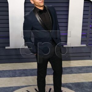 Charlie Barnett Instagram - Balance is a tricky thing. Thank you @vanityfair for a great night. Photo by: @ninaprommer thank you as well!