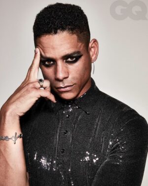 Charlie Barnett Instagram - Personification of an intensely dramatic and sparkly crow pondering. Felling dem #BLACKSWAN fellz y’all! Thank you to @GQ for pushing out of the “norm” and doing something fun and risky! And thank you to  @donnatrope for capturing it @alliesmithmakeup fo painting me up and @mobolajidawodu for styling it so good! (Ps it took three weeks to get the eye stuff off... lol)