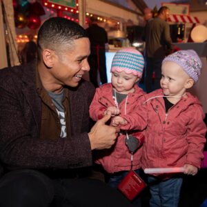 Charlie Barnett Instagram - If you ever have to opportunity to give back or support an organization that does such unbelievable work PLEASE consider @stjude  www.thisshirtsaveslives.org The care & aid given, not only to their amazing patients but their families as well is beyond priceless. Support them to help continue this ohhhhh so needed work! #thisshirtsaveslives