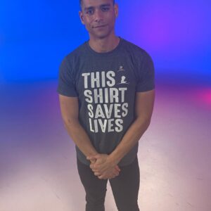 Charlie Barnett Instagram - If you ever have to opportunity to give back or support an organization that does such unbelievable work PLEASE consider @stjude  www.thisshirtsaveslives.org The care & aid given, not only to their amazing patients but their families as well is beyond priceless. Support them to help continue this ohhhhh so needed work! #thisshirtsaveslives