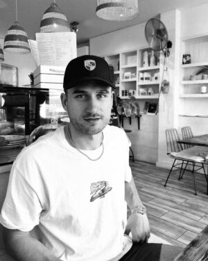 Charlie Clapham Instagram - Lovely bank holiday 🔙 to 🎥 tomorrow. VAMOS 🎬💥