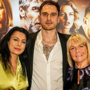 Charlie Clapham Instagram - What dreams are made of 🕺🏻🎞️💫

Great night with my family at the premiere of ‘ @bermondseytales :Fall of the Roman Empire’ - out in select UK cinemas May 17th or available for Pre order @amazonprime now. 

Special thanks to @jamescampayne and a super duper BOSS @hollyoaksofficial crew for getting me out on time 😎👊🏼

📸: @ray_burnimage 🙏🏼