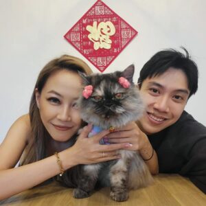 Charlie Goh Instagram - Happy Lunar New Year to all of you from the Goh family!! @tabitherocketraccoon wishes yall 年年有🐟 

🍊🧧🥰
