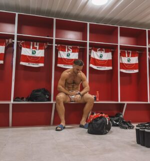Charlie Taylor Instagram - Before the ⛈️ 🏉