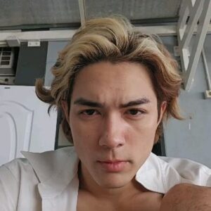 Charlie Trairat Instagram - ไม่เข้าใจจริงๆ