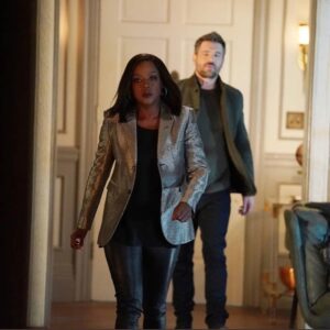 Charlie Weber Instagram - Tonight on the Mid-Season Finale of #HTGAWM Frank (per usual) is going to do absolutely anything Annalise tells him to....🐶