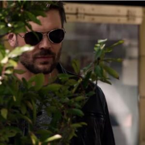Charlie Weber Instagram - Tonight on an all new #HTGAWM Frank has a couple questions for an old friend.
Enjoy....🙃