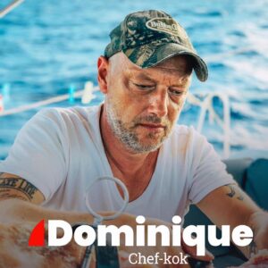 Charlotte Vandermeersch Instagram - Fffffieuw daar gaat ie!!! Over De Oceaan. Wat een trip. Niet als dezelfde teruggekomen, zoveel is zeker... Dank jullie, allerliefste kompanen @dominiquepersoone @janikazaltzis @evihanssen @imkecourtois @ottojanham @piet.smet OP @opvier vanavond om 20:35