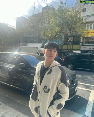 Charoenchai Khantichaikhajohn Instagram - Hello Korea 🇰🇷