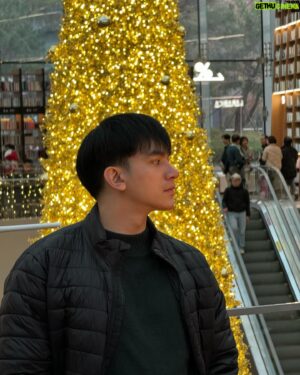 Charoenchai Khantichaikhajohn Instagram - It’s coming.🎄