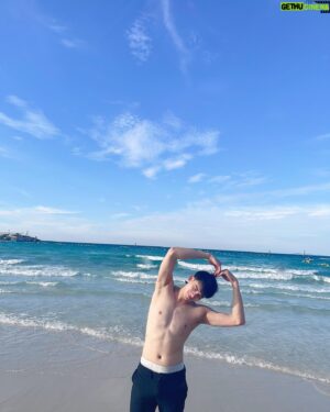 Charoenchai Khantichaikhajohn Instagram - 10.01.2023 | A year wiser , harder, better, faster and stronger. Age is just a number. Happy my birthday 🎉 Officially! I'm turn to 19 🤣